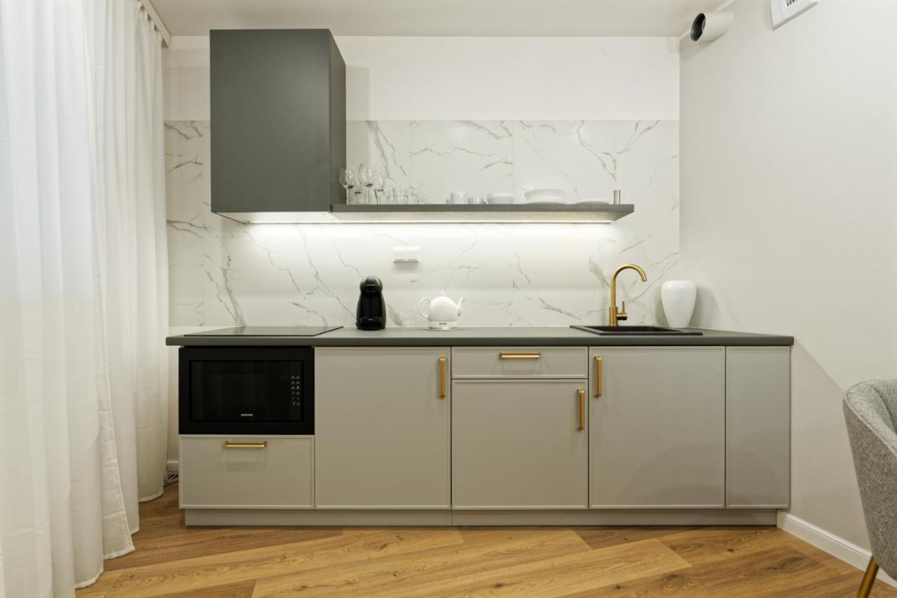 Apartament Prestige /Miejsce Parkingowe Poznań Exteriör bild
